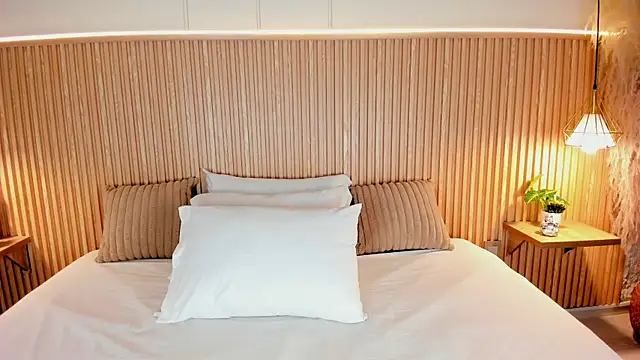 ArticaBelle online show from March 10, 4:28 am