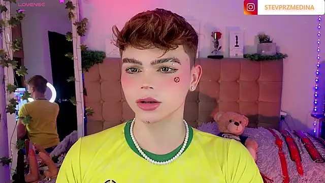 Snapshot of PRINCE_STEV chatting on February 7, 12:09 am PRINCE STEV online show from February 7, 12:09 am