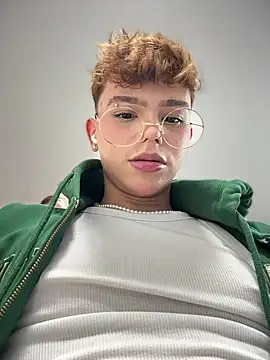 Snapshot of PRINCE_STEV chatting on February 26, 2:36 pm PRINCE STEV online show from February 26, 2:36 pm