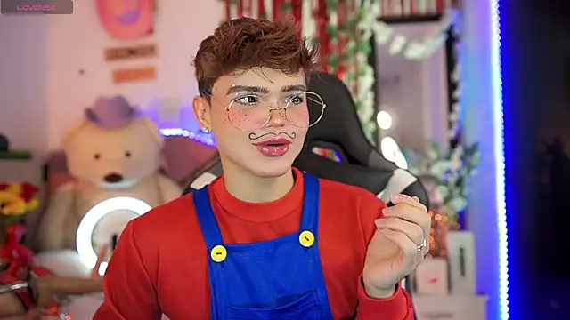 Snapshot of PRINCE_STEV chatting on March 22, 11:31 pm PRINCE STEV online show from March 22, 11:31 pm