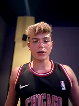 Snapshot of PRINCE_STEV chatting on September 10, 9:04 pm PRINCE STEV online show from September 10, 9:04 pm