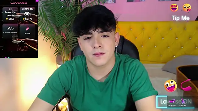 Snapshot of nolan_twink1 chatting on January 24, 5:53 pm nolan twink1 online show from January 24, 5:53 pm