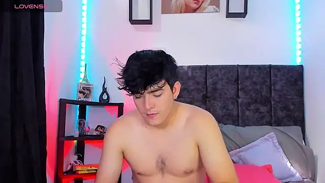nolan twink1 online show from April 23, 8:22 pm