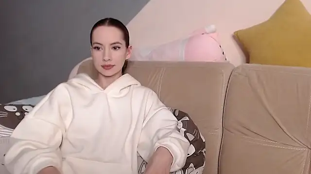 AmbrielHailey online show from April 28, 6:29 am
