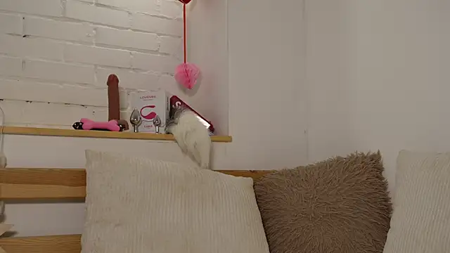 MonicaAsis online show from February 17, 12:21 am