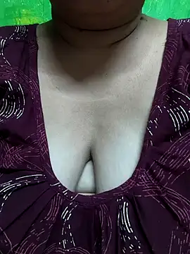 Snapshot of Rinki_Guptaa chatting on February 3, 10:47 am Rinki Guptaa online show from February 3, 10:47 am