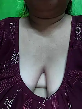 Snapshot of Rinki_Guptaa chatting on March 2, 6:51 pm Rinki Guptaa online show from March 2, 6:51 pm