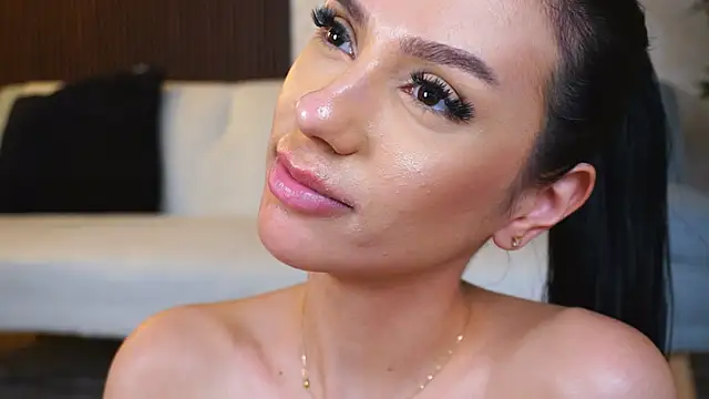 HaylieMilf online show from February 2, 1:30 pm