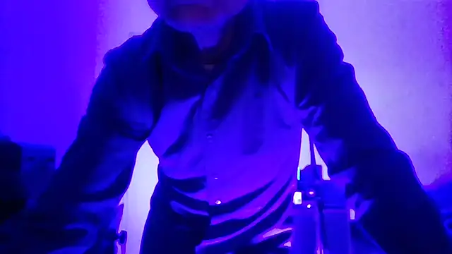 brunoguunot online show from February 21, 1:45 pm