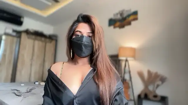 Hotty-Sana online show from April 29, 5:00 am