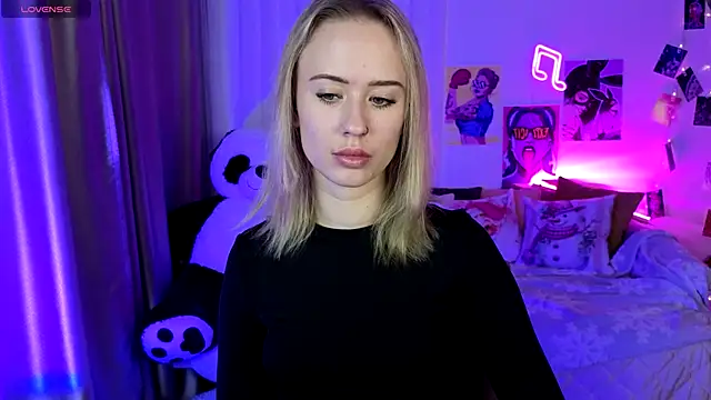 SashaBrooks online show from December 14, 2:11 pm