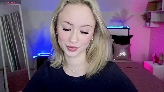 SashaBrooks online show from February 5, 2:11 pm