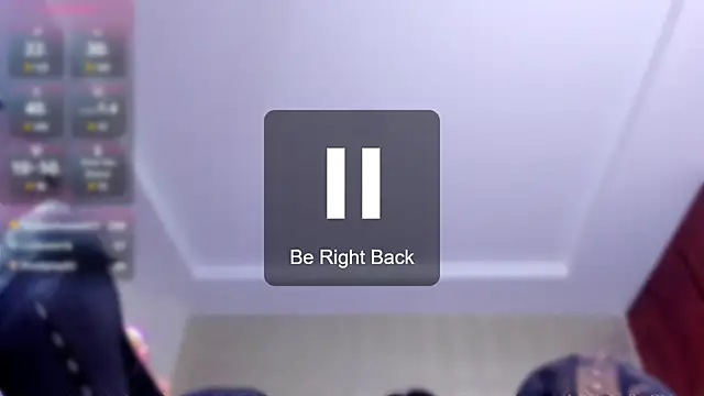 Snapshot of evelyn_wine chatting on February 25, 4:57 am evelyn wine online show from February 25, 4:57 am