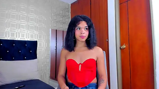 Snapshot of evelyn_wine chatting on March 11, 2:51 pm evelyn wine online show from March 11, 2:51 pm