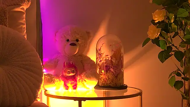 Snapshot of AngeliqueSkye chatting on November 1, 3:08 am AngeliqueSkye online show from November 1, 3:08 am