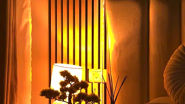 Snapshot of AngeliqueSkye chatting on November 25, 4:12 am AngeliqueSkye online show from November 25, 4:12 am