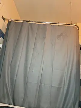 Snapshot of fatboyjayohh126 chatting on January 18, 2:12 pm fatboyjayohh126 online show from January 18, 2:12 pm