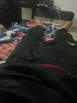 Snapshot of alex-riadh chatting on January 15, 10:46 pm alex-riadh online show from January 15, 10:46 pm