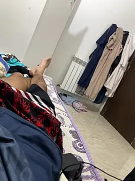 alex-riadh online show from March 10, 11:43 pm