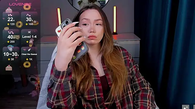 Evia r0se online show from January 16, 10:30 am