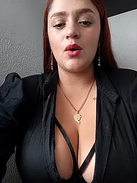 hanna-a online show from September 12, 2:39 pm