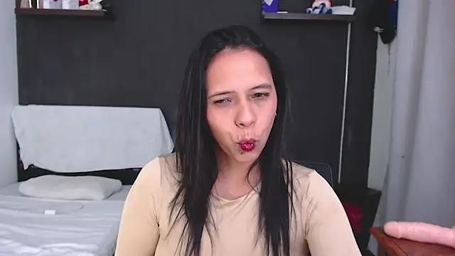 SusanLeroy online show from May 2, 9:47 am
