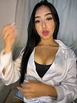 Snapshot of SOPHIACANDY19_ chatting on February 10, 1:46 am SOPHIACANDY19 online show from February 10, 1:46 am