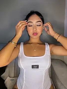 Snapshot of SOPHIACANDY19_ chatting on March 5, 11:49 pm SOPHIACANDY19 online show from March 5, 11:49 pm