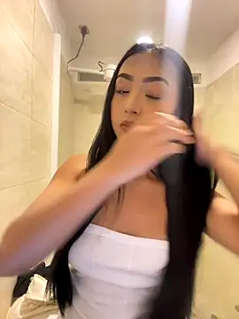 Snapshot of SOPHIACANDY19_ chatting on November 28, 10:12 pm SOPHIACANDY19 online show from November 28, 10:12 pm