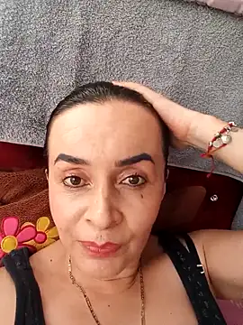 Samantha Sullivan  online show from November 4, 9:03 pm