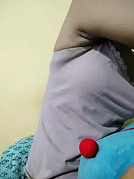 Snapshot of MISSQUEEN48 chatting on September 12, 5:07 am MISSQUEEN48 online show from September 12, 5:07 am