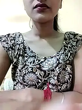 Snapshot of MISSQUEEN48 chatting on January 18, 6:06 am MISSQUEEN48 online show from January 18, 6:06 am