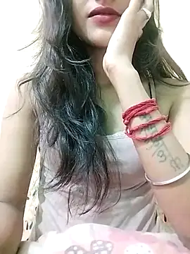 Snapshot of MISSQUEEN48 chatting on February 17, 4:53 am MISSQUEEN48 online show from February 17, 4:53 am