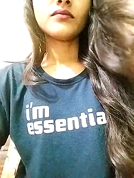 Snapshot of MISSQUEEN48 chatting on March 8, 5:22 am MISSQUEEN48 online show from March 8, 5:22 am