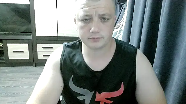 Snapshot of gamblingbum chatting on June 10, 5:45 pm gamblingbum online show from June 10, 5:45 pm