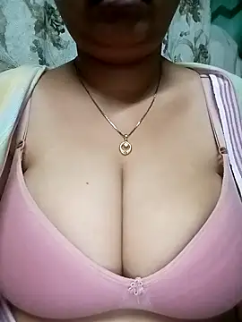 Snapshot of sajida34 chatting on November 11, 10:54 pm sajida34 online show from November 11, 10:54 pm