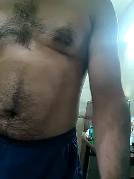 Snapshot of Wild-Honey chatting on October 9, 3:59 am Wild-Honey online show from October 9, 3:59 am