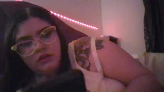 alexaandreea99 online show from February 4, 7:53 pm