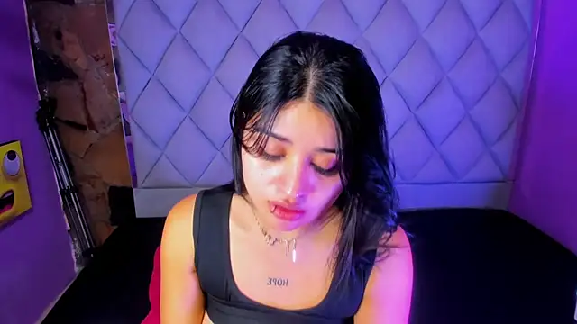 Snapshot of venusowen_ chatting on September 26, 12:53 pm venusowen online show from September 26, 12:53 pm