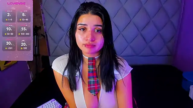 Snapshot of venusowen_ chatting on October 3, 12:57 pm venusowen online show from October 3, 12:57 pm