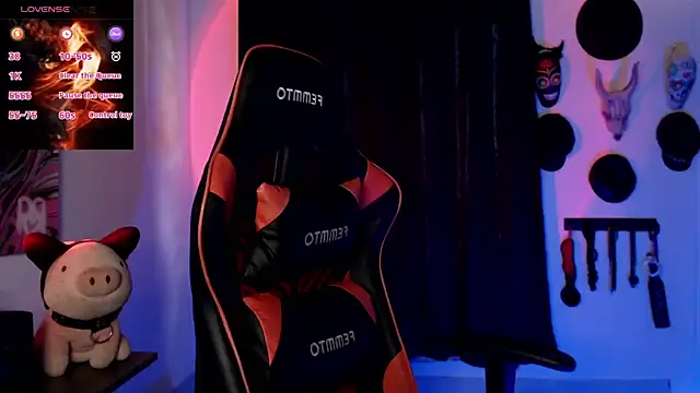 Snapshot of LilithSharon chatting on November 20, 4:51 pm LilithSharon online show from November 20, 4:51 pm