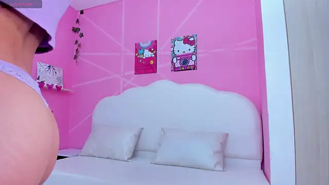 DaripQueen online show from February 4, 1:48 pm