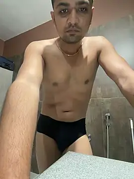 Snapshot of jd82000 chatting on February 15, 1:13 am jd82000 online show from February 15, 1:13 am