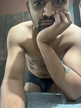 Snapshot of jd82000 chatting on April 5, 5:26 am jd82000 online show from April 5, 5:26 am