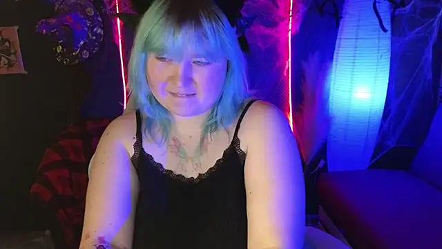 Snapshot of ChimberWol chatting on October 30, 2:02 am ChimberWol online show from October 30, 2:02 am