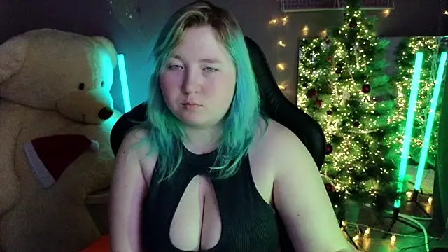 Snapshot of ChimberWol chatting on December 5, 2:09 am ChimberWol online show from December 5, 2:09 am