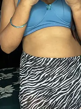 Snapshot of Hot_royalbhabhi chatting on January 14, 11:53 am Hot royalbhabhi online show from January 14, 11:53 am