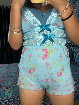 Snapshot of Hot_royalbhabhi chatting on February 3, 6:07 pm Hot royalbhabhi online show from February 3, 6:07 pm