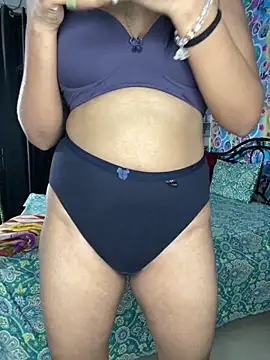 Snapshot of Hot_royalbhabhi chatting on February 20, 4:36 pm Hot royalbhabhi online show from February 20, 4:36 pm