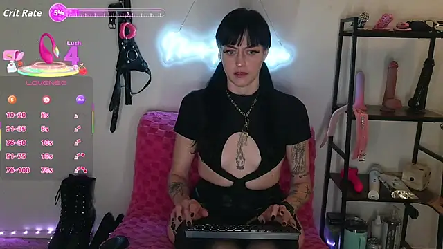 ninaparadisa online show from February 12, 2:17 am